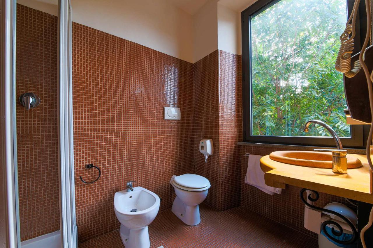 E-Room 42 Rome Buitenkant foto